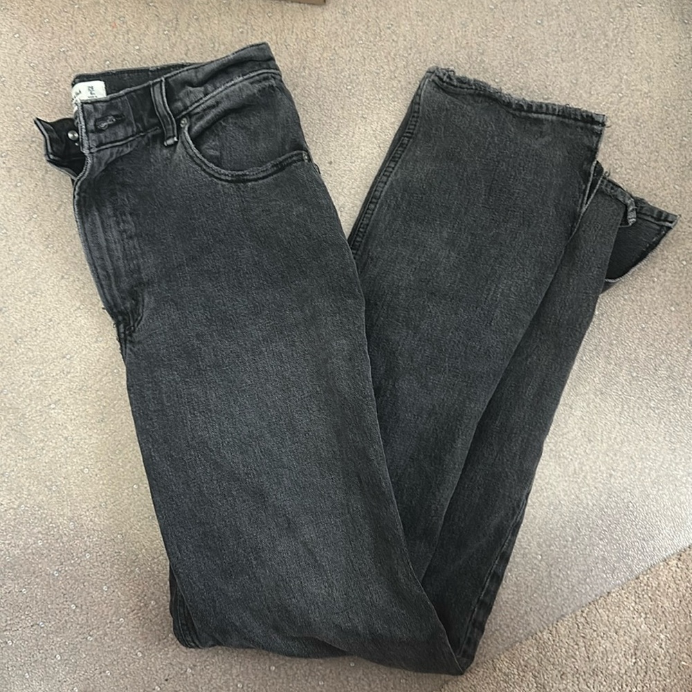 Abercrombie & Fitch 90’s Straight Ultra High Rise Jeans